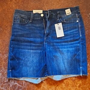 Judy Blue Mid Rise Shorts